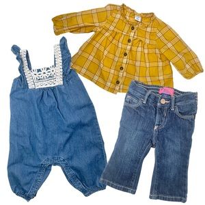 Baby Girls Old Navy Bundle, 3-6 Months Jumpsuit, Blouse Jeans 3 Pieces